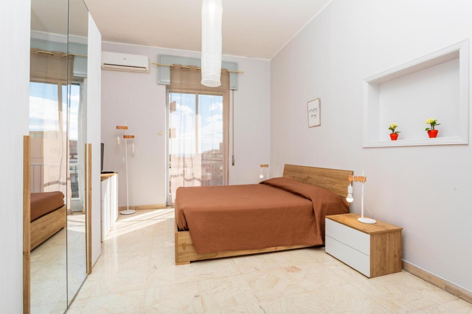 Апартаменти Nicola House Катанія Екстер'єр фото
